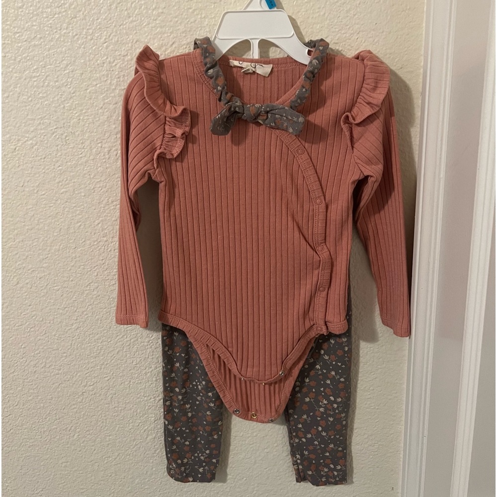 Jessica Simpson baby clothes